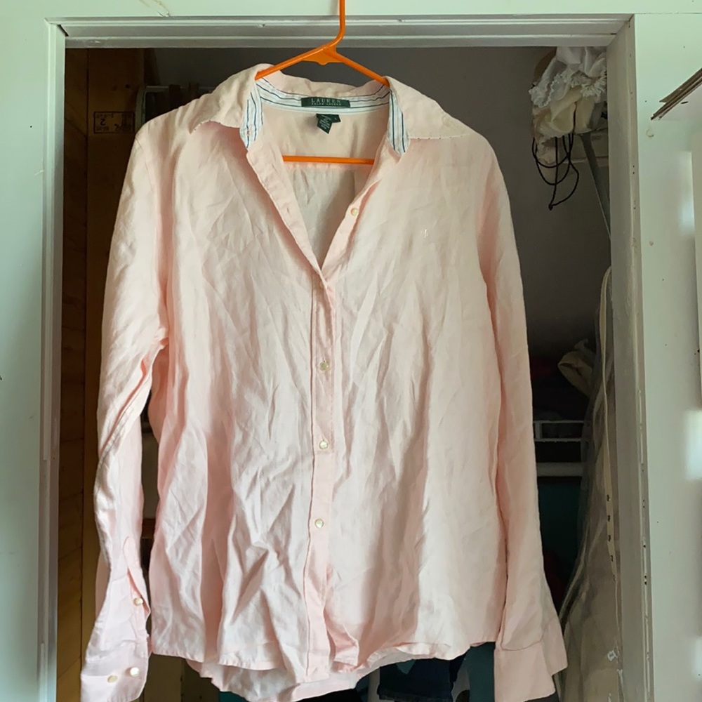 Like new! Pink Ralph Lauren women’s button down
